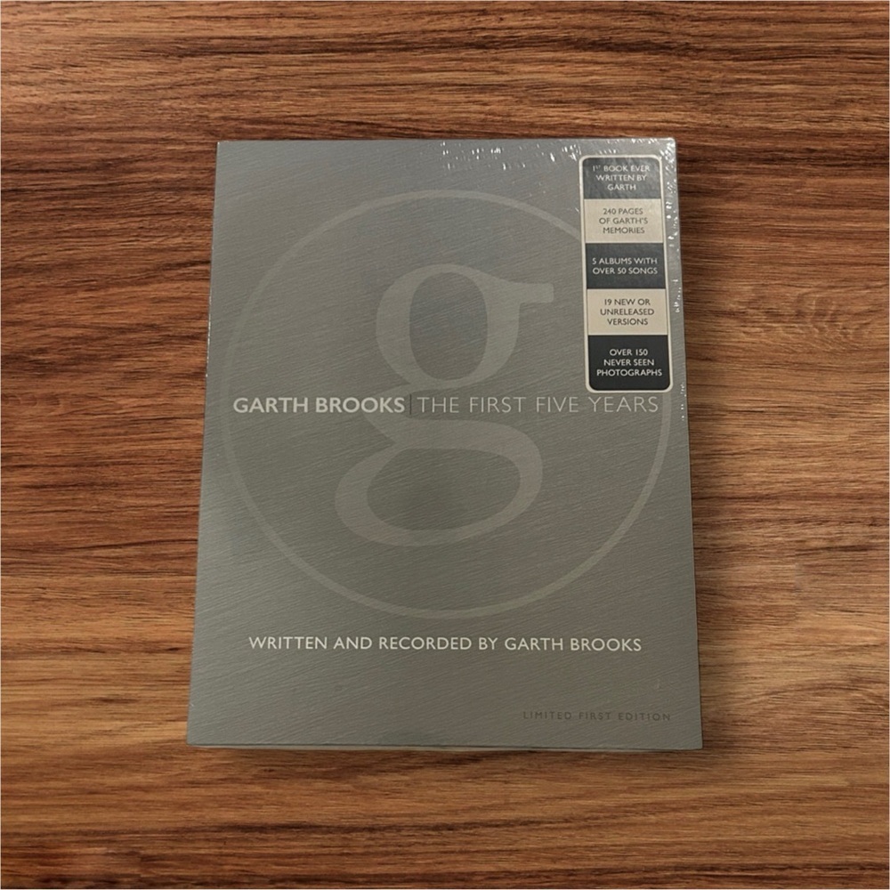 New Sealed Garth Brooks Anthology boxed gift set The first Five Years country